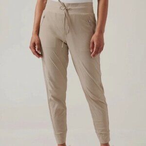 Athleta Trekkie Jogger, Bone/Ecru, Size 4, NWOT